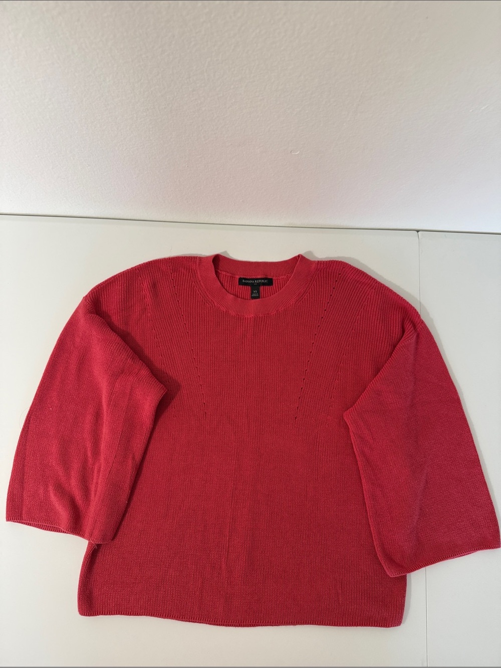 Women’s Banana Republic 100 % cotton size XS Sweater Mauve Pink